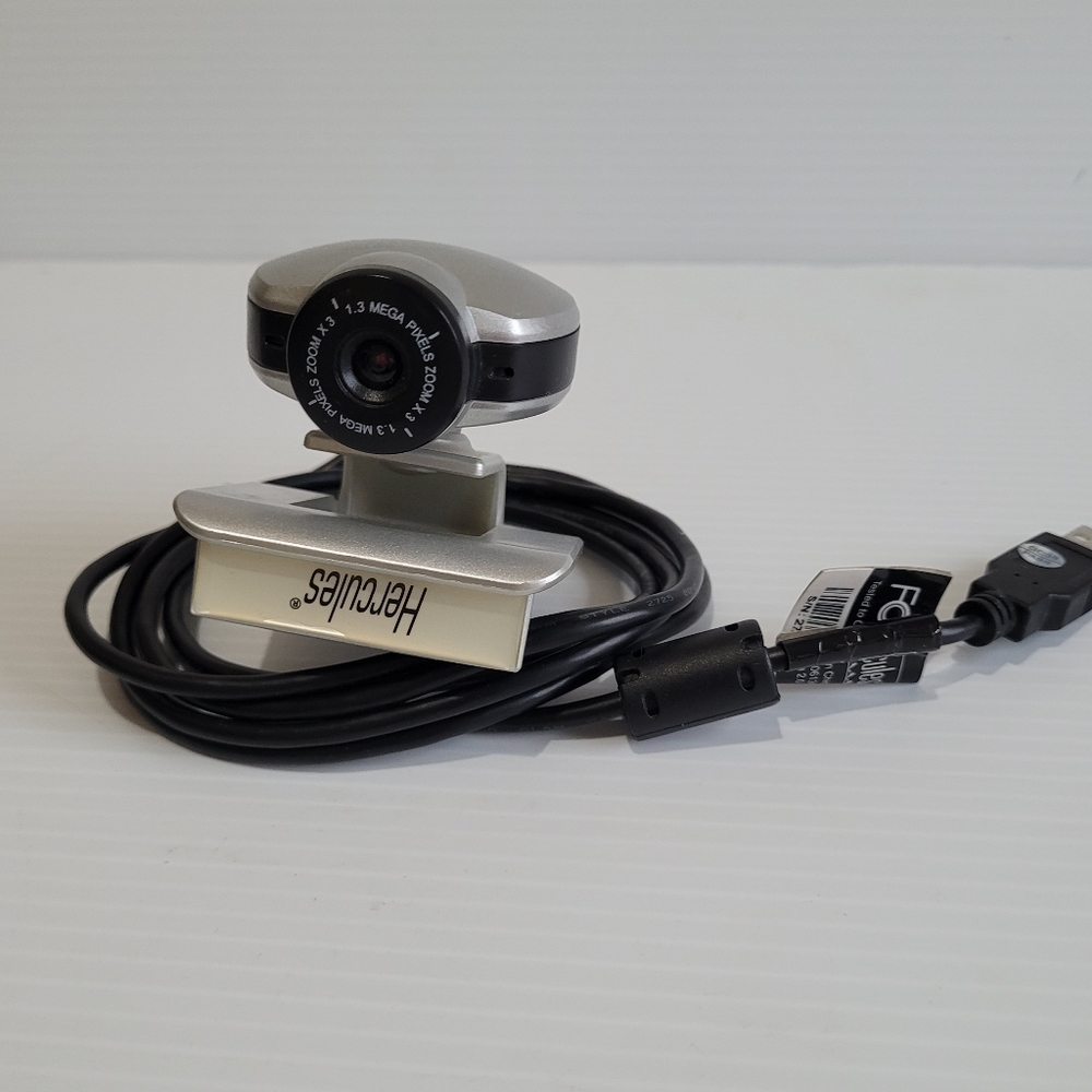 Used Guillemot Hercules Dualpix Emotion HD720p Webcam Clip On.